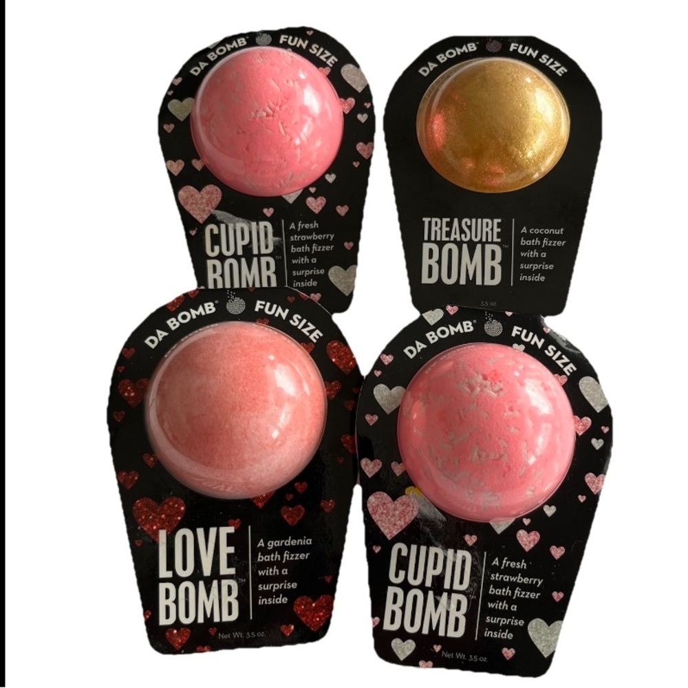 Da Bomb 4 Fun Size Bombs 2 Cupid 1 Treasure 1 Love Strawberry Gardenia Coconut